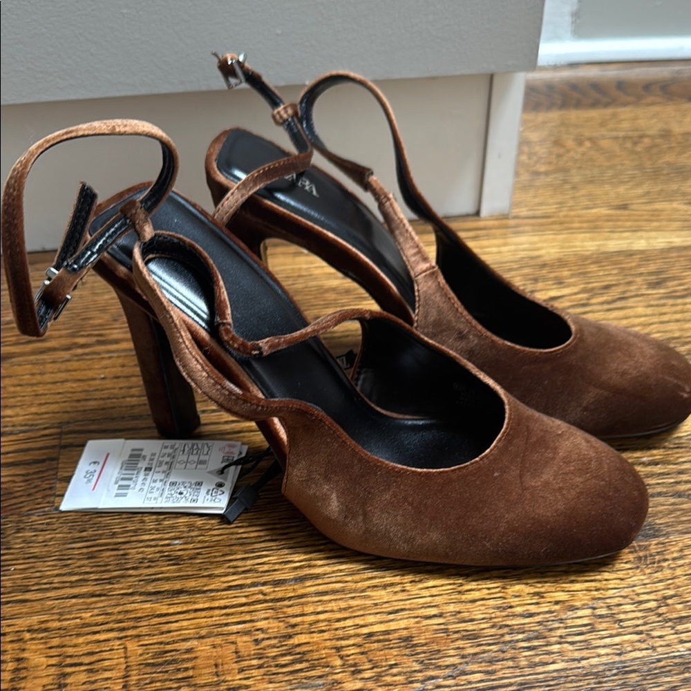 Elegant Brown Women's Heels